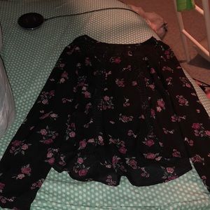 Black and rosed blouse